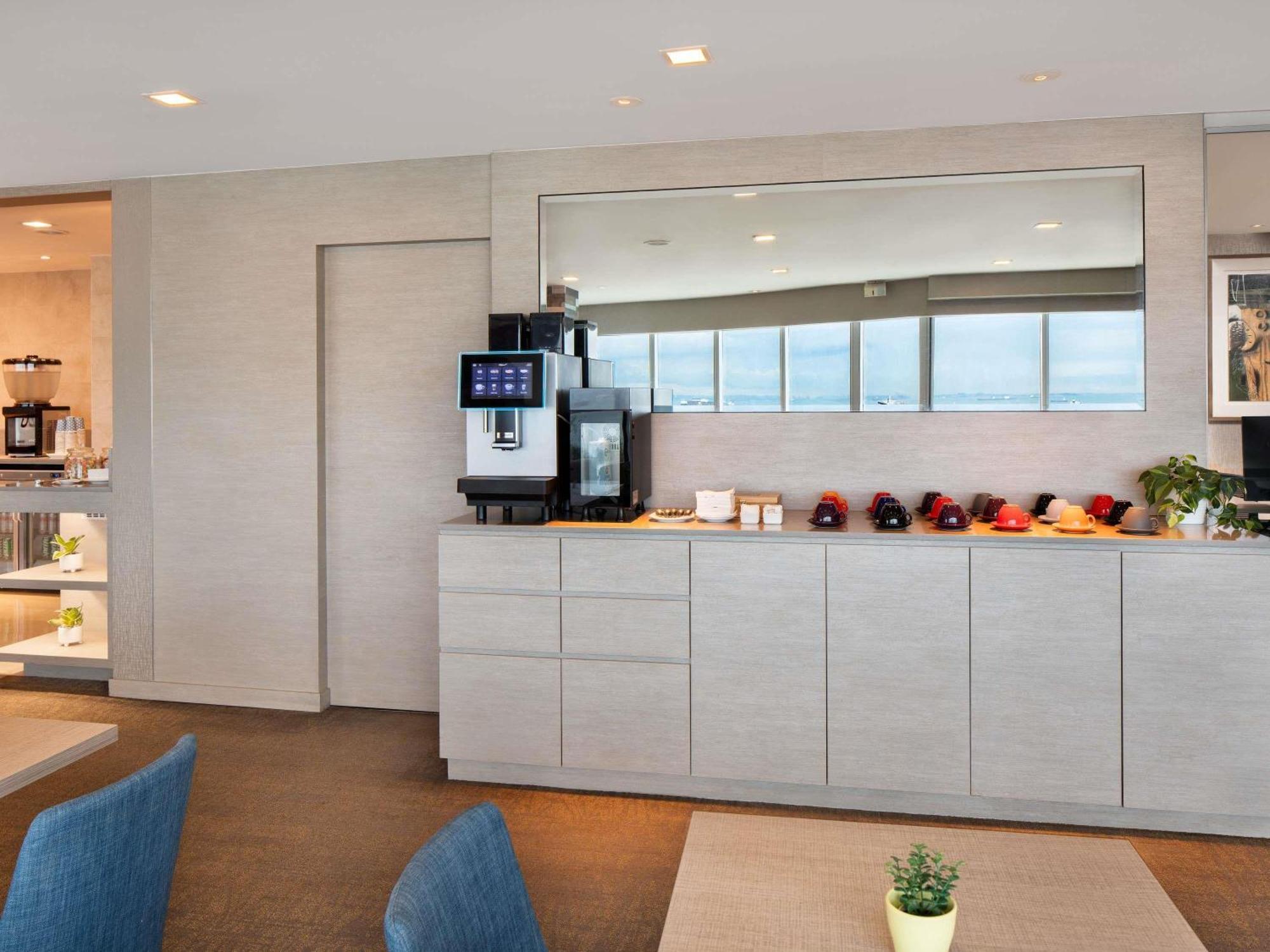 Grand Mercure Singapore Roxy Εξωτερικό φωτογραφία